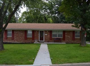 508 Belair Dr, Jefferson City, MO 65109