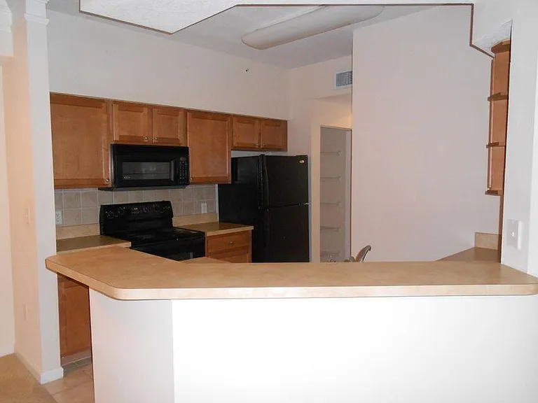 9905 Baywinds Dr #2202 — Photo 7