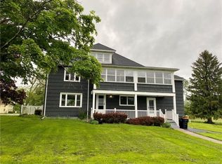 6466 Broadway St, Lancaster, NY 14086
