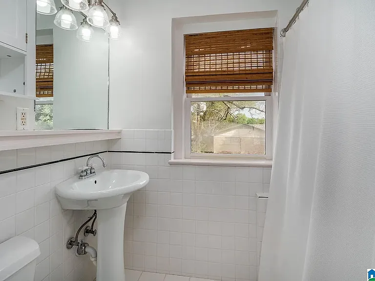 2242 Arlington Ave S #9 — Photo 21