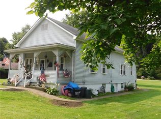 14 Mawhinney Rd, Cecil, PA 15321