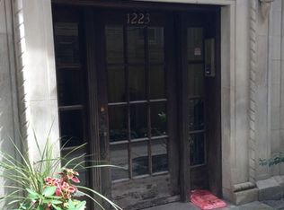 1223 W Granville Ave APT 3B, Chicago, IL 60660