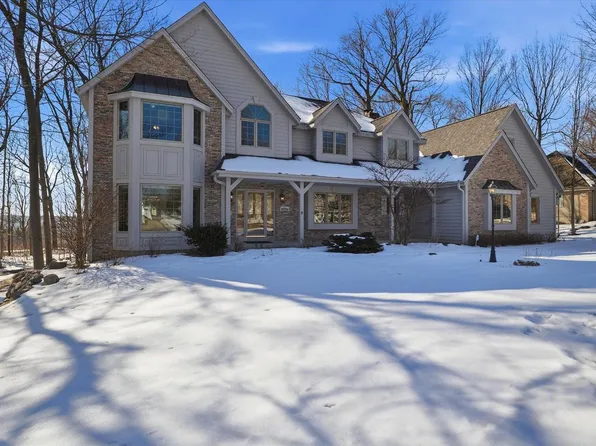 1333 Schloemer DRIVE, West Bend, WI 53095