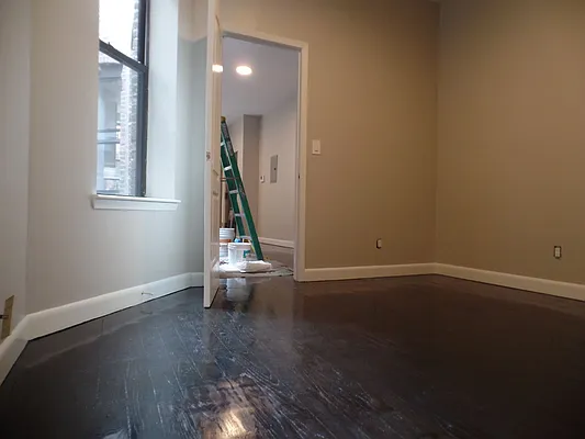 Rented by Keller Williams NYC | media 27