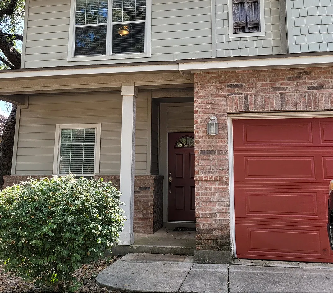 Building Photo - 21735 Thunder Basin