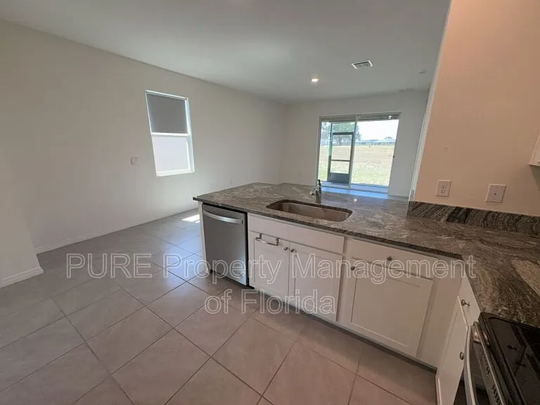 5416 NW 46th Lane Rd — Photo 18