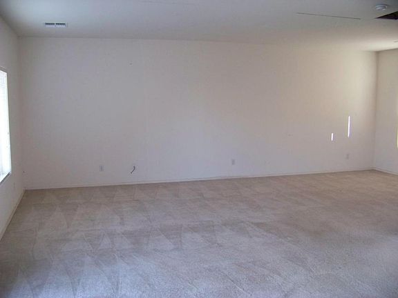 3rd image of 1642 E Heather Dr