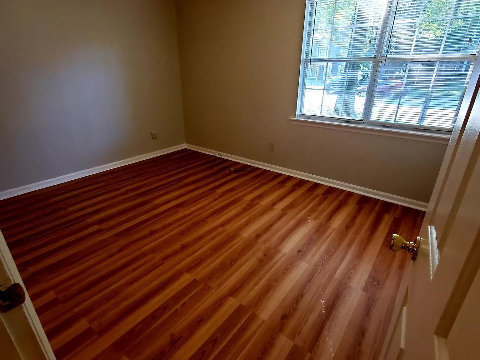 3 bed, 1500 sqft, $1,845 — Photo 2