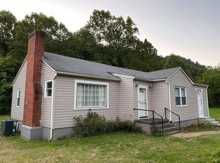 223 Mudlick Rd, Doran, VA 24612