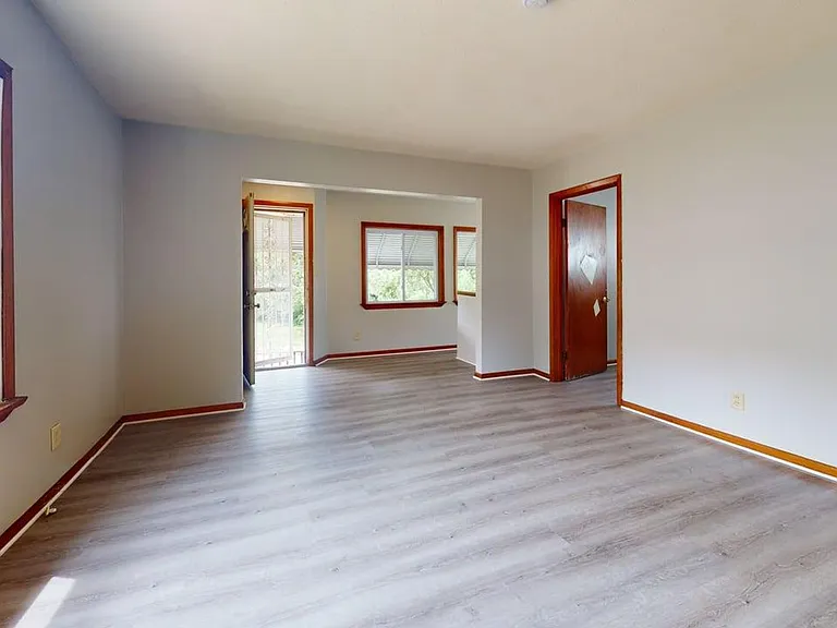 7701 Dercum Rd — Photo 3