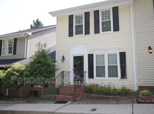 8 Somersett Dr #1, Spartanburg, SC 29301