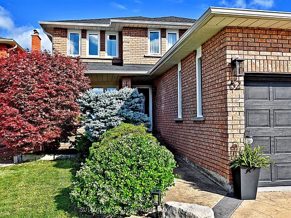 2nd image of 62 Castlehill Rd