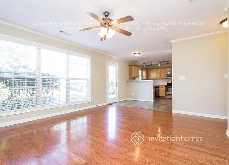 6582 Grand Hickory Dr — Photo 5