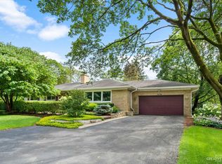 230 E Elm St, Wheaton, IL 60189