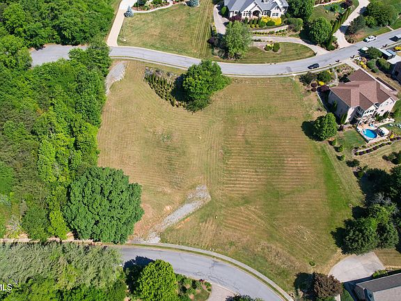 4th image of 3417 Stoneridge Dr