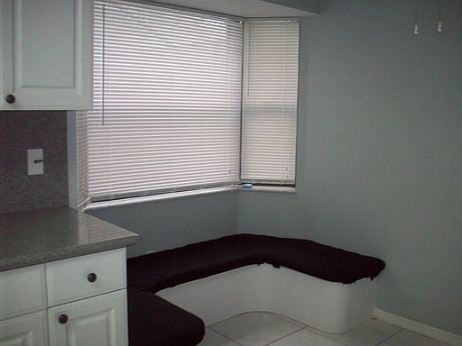 5th image of 1281 SW Wellington Ave