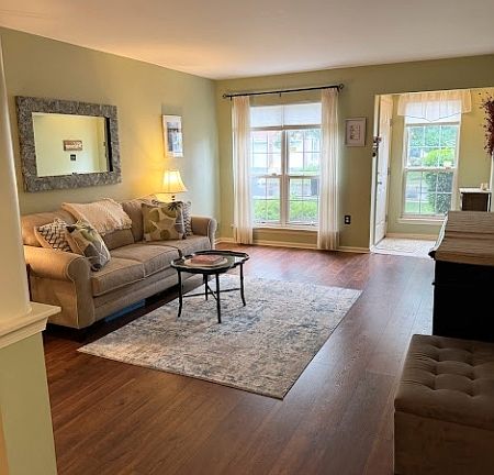 4th image of 305 Amberleigh Dr