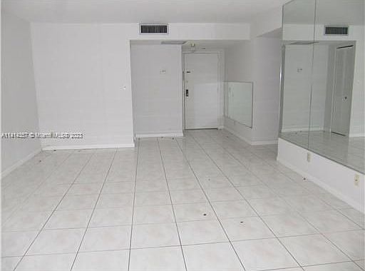 1st image of 18181 NE 31st Ct APT 208