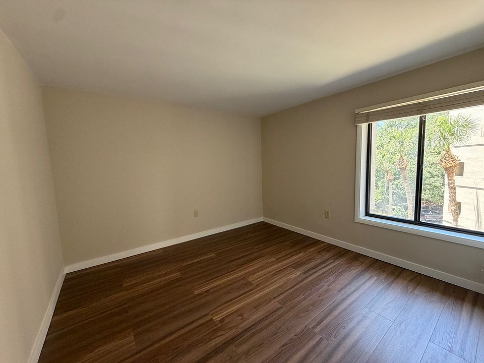 Guest bedroom 3