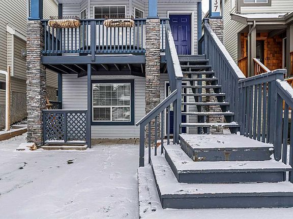 3rd image of 837 NE Lawrence Grassi Rdg