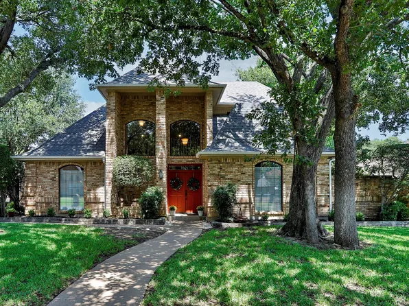 1821 Glenbrook Ct, Bedford, TX 76021