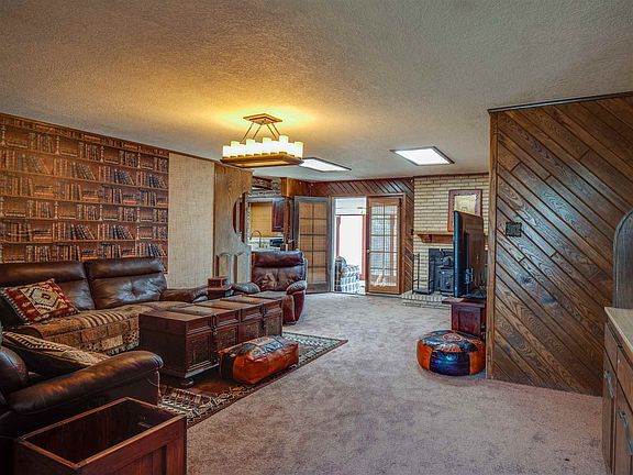 2nd image of 329 Mimbres Dr