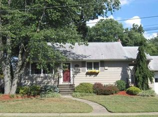 199 Howard St, Washington Township, NJ 07676