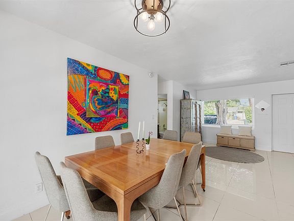 3rd image of 6030 NE 6th Terrace