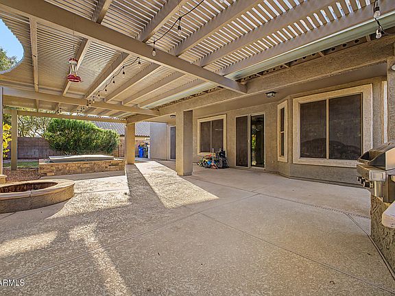 4th image of 3213 W PLEASANT Lane