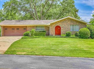 2575 Manuel Dr, Lillian, AL 36549