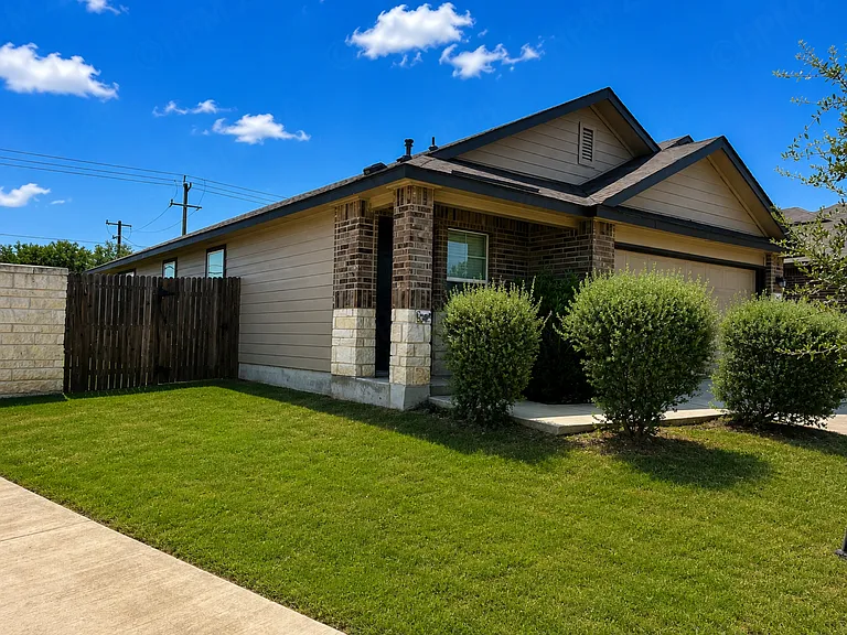 3202 Lamoka Lake — Photo 3