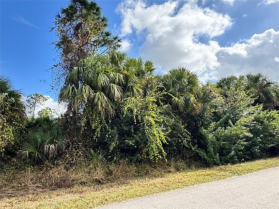 5th image of Sapelo Ave #66