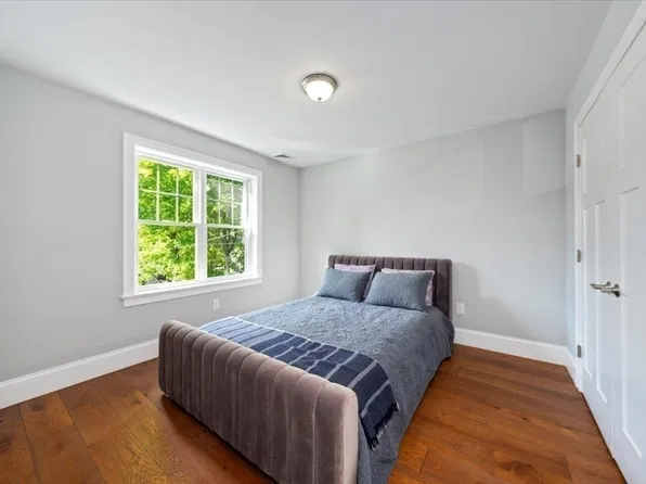 (undisclosed Address), Worcester, MA 01604
