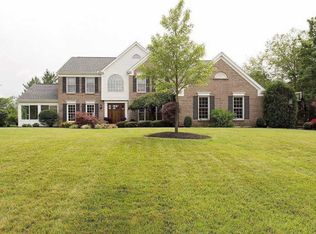 8079 Trotterstrail Ct, Cincinnati, OH 45249
