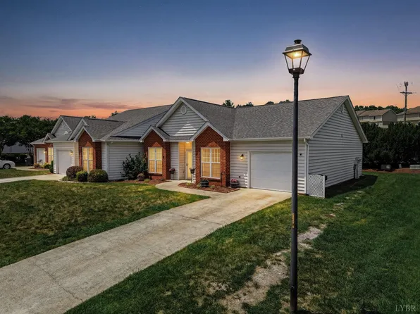 29 Crocetti Ln, Lynchburg, VA 24501