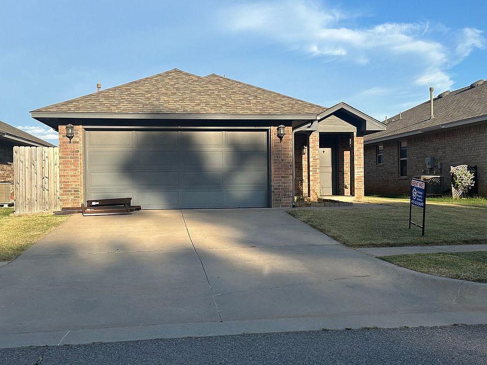 1st image of 5708 Clearwater Dr