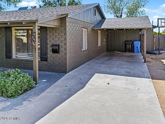 3rd image of 4446 N 33RD Place