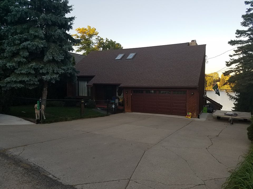 1st image of 16067 Knobhill Dr