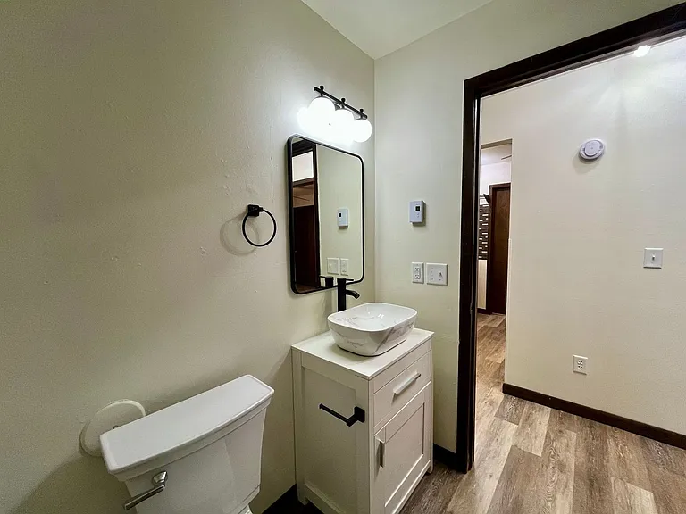 1010 Sawyer Dr — Photo 32