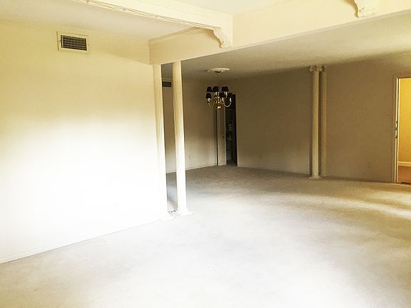 4th image of 3730 Fairfield Ave Unit 201