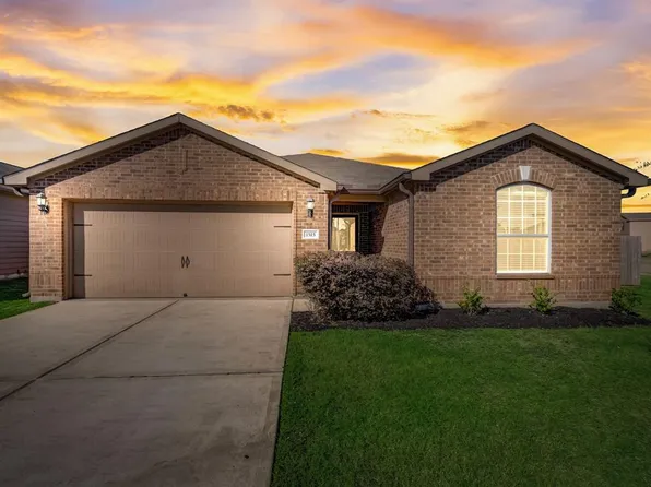 1515 Rose Meadow Boulevard, Baytown, TX 77521