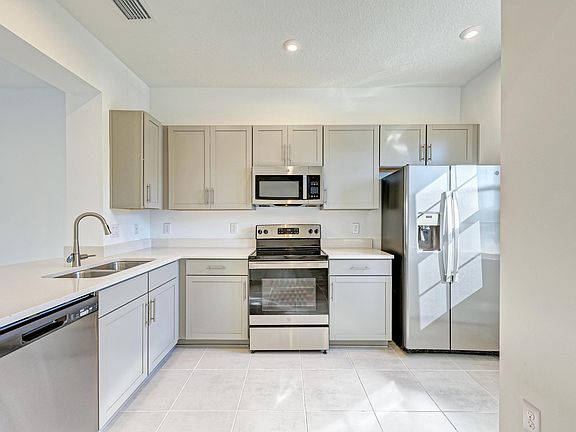 5th image of 6354 Fairmont Ln
