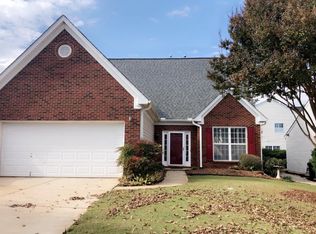 115 Saint James Place Dr, Greer, SC 29650