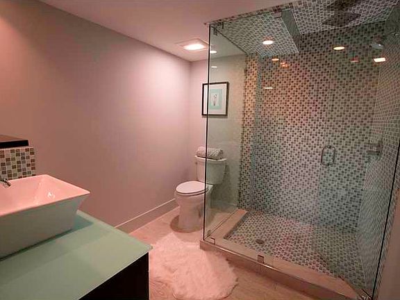 5th image of 3500 Galt Ocean Dr APT 606