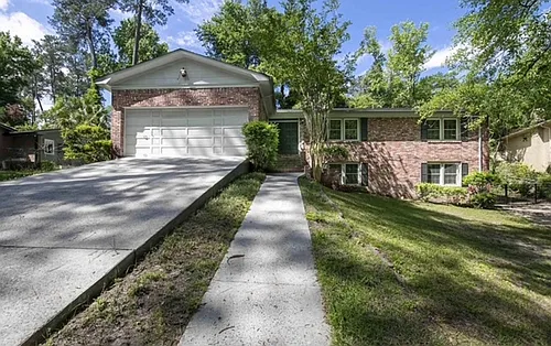 1110 Slann Dr Photo 1