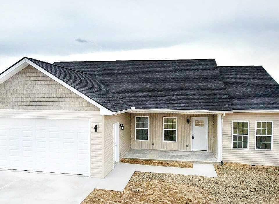 1st image of 114 Imperal Ct Lot 5