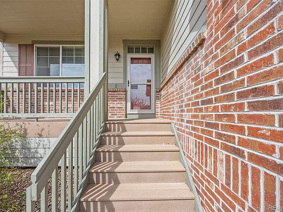3rd image of 123 N Jamestown Way