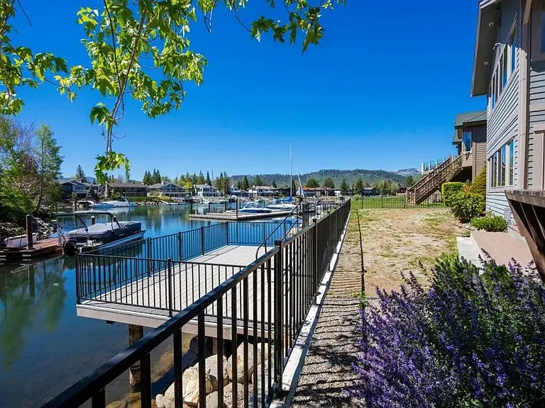 314 Beach Dr — Photo 27
