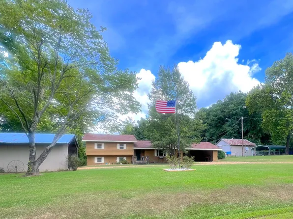 760 Columbia Road 71, Waldo, AR 71770