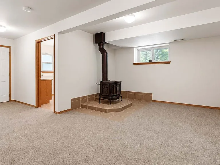 470 E Rasor Rd — Photo 11